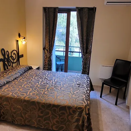 Meson De L'ainsa Отель 3*