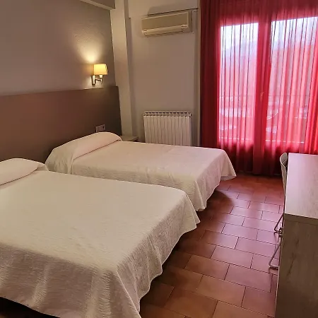 Meson De L'ainsa 3*