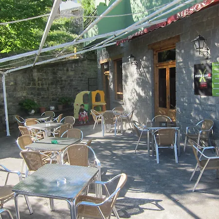 Meson De L'ainsa אינסה