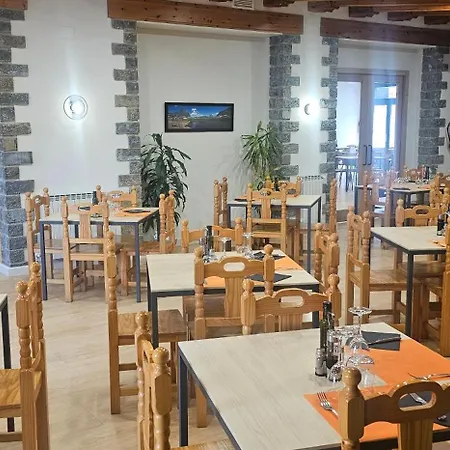 Meson De L'ainsa 3*