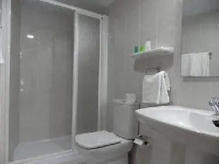 Meson De L'ainsa מלון 3*