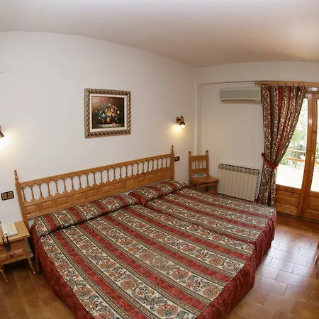 מלון Meson De L'ainsa