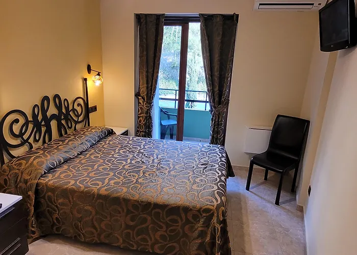 Meson De L'ainsa Hotel 3*