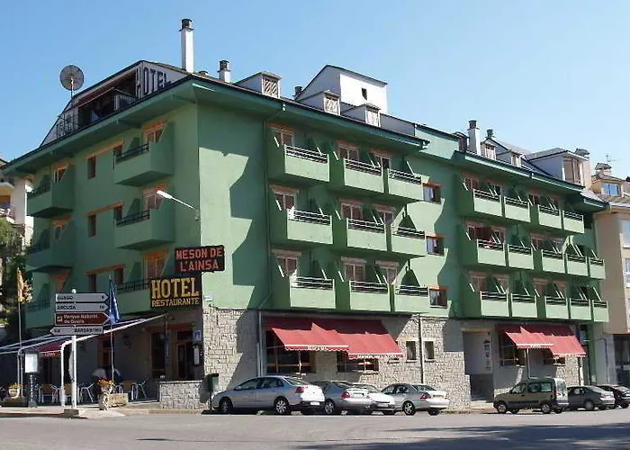 メゾン ドゥ ラインサ 3* アインサ